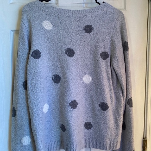 3/$25✨Lauren Conrad Polka Dot sweater - Picture 4 of 4